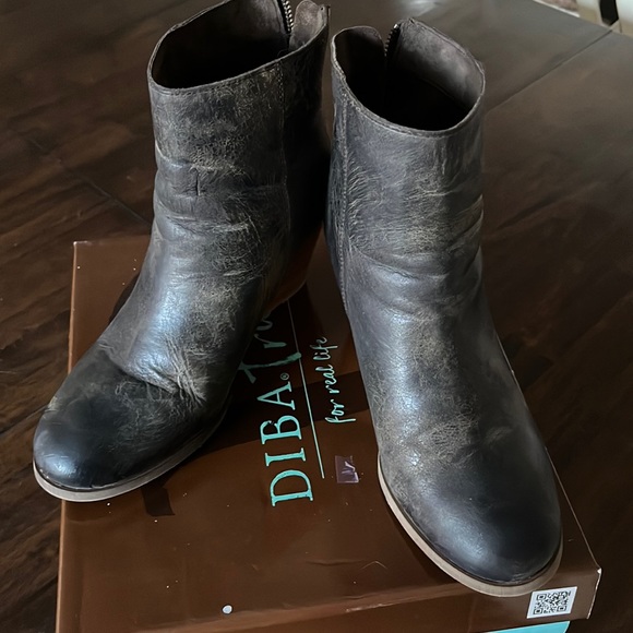 DIBA TRUE Bubble Bath Vintage Leather Wedge Bootie - Picture 3 of 8